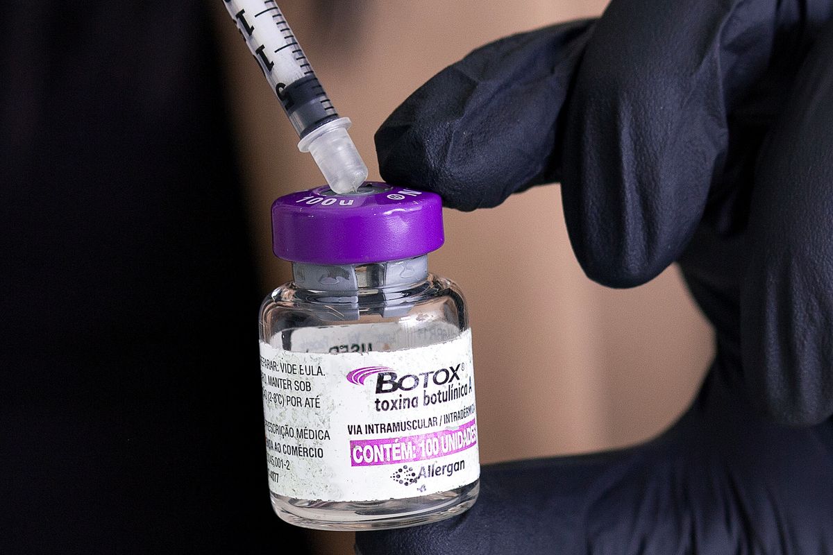 Botox và filler khác nhau ra sao? Hiểu đúng trước khi tiêm