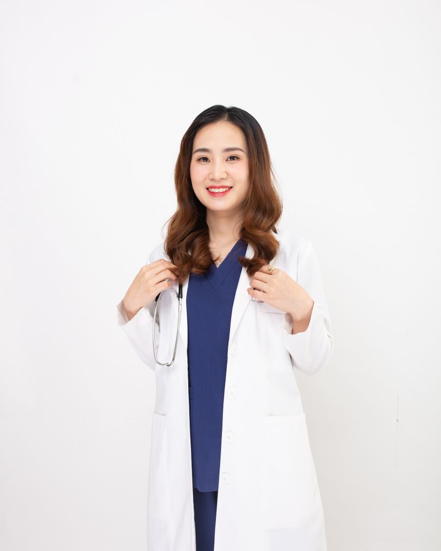 BS Đặng Khánh Linh